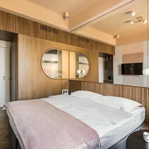  Apartment Angelus