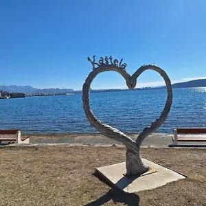 https://apartman-sarah-kastela.splithotels.org