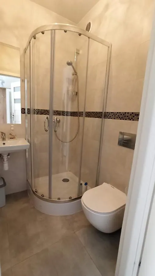 Lukas Guest Rooms Krakow Homestay