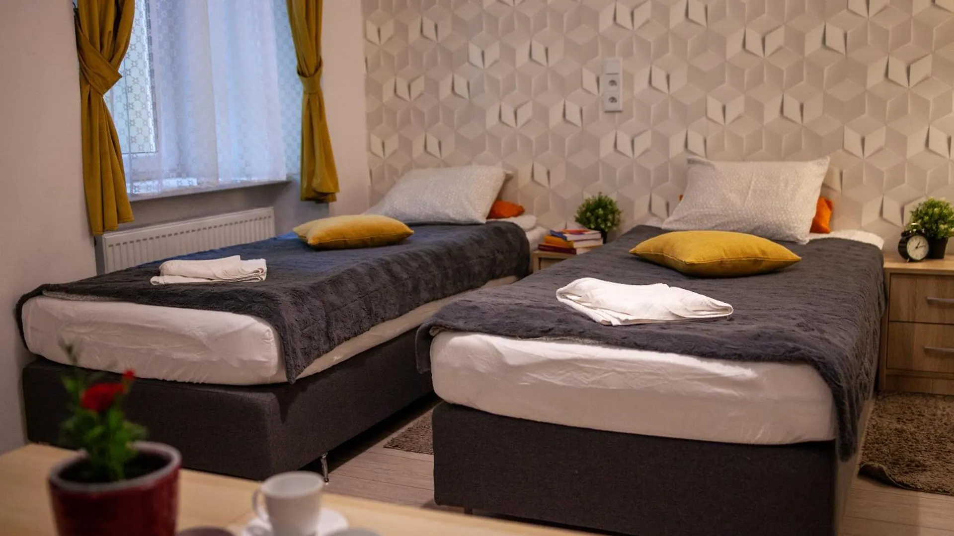 Homestay Lukas Guest Rooms Krakow Poland